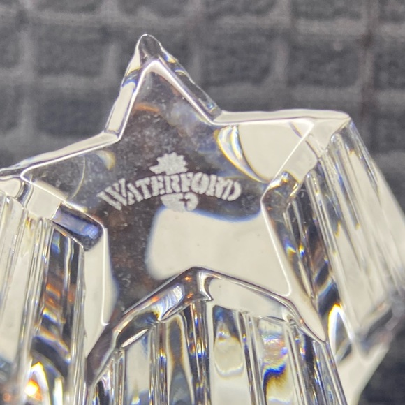 Waterford Crystal Shinning Star Paperweight 2”x3” Signed - Picture 3 of 6